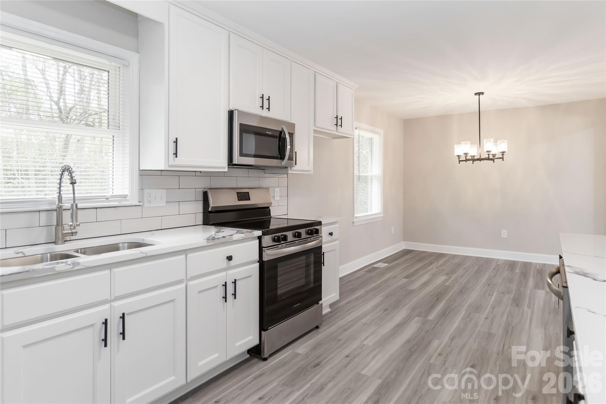6726 Barrington Drive Charlotte NC 28215