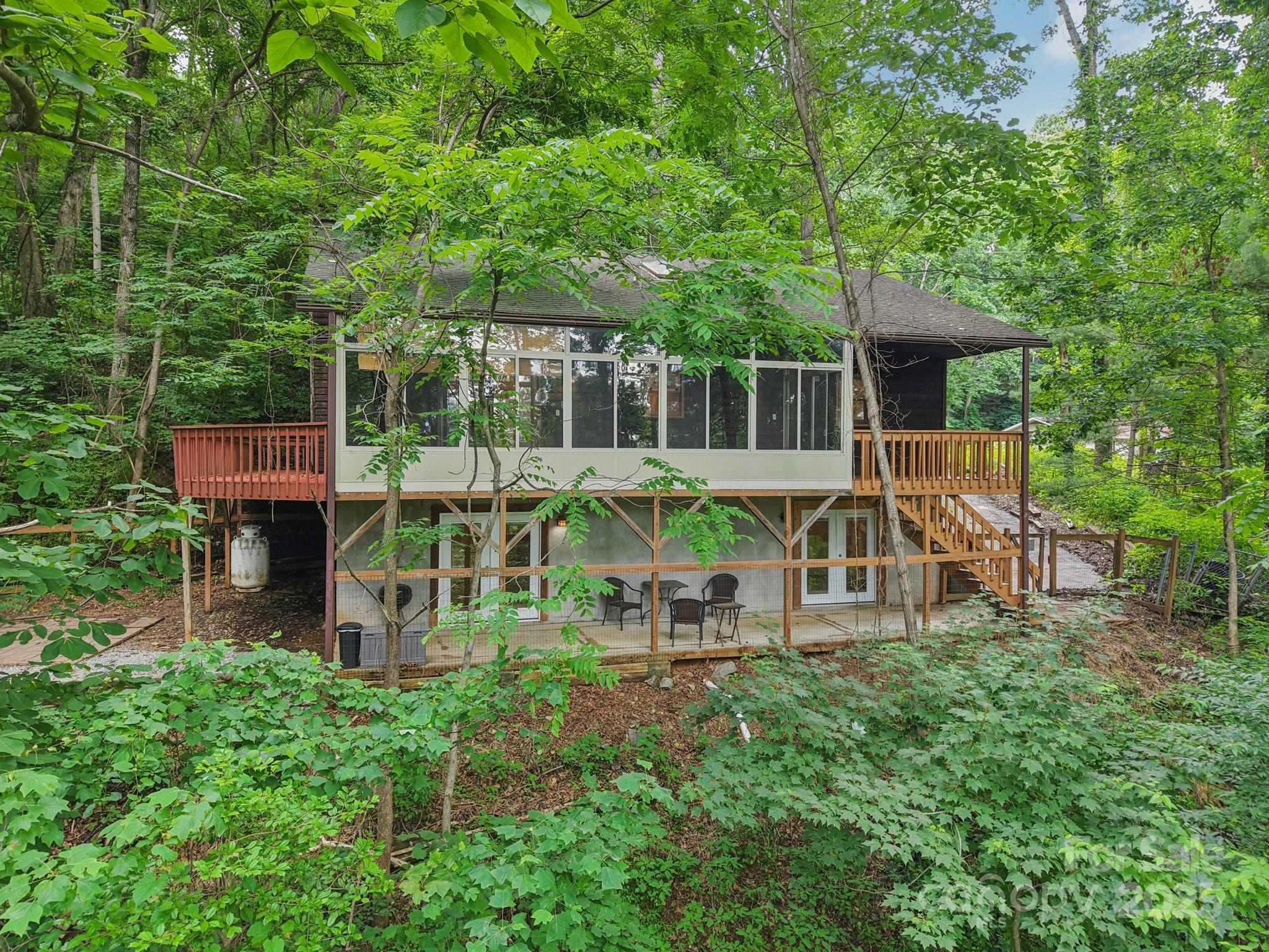 58 Oak Terrace Arden NC 28704