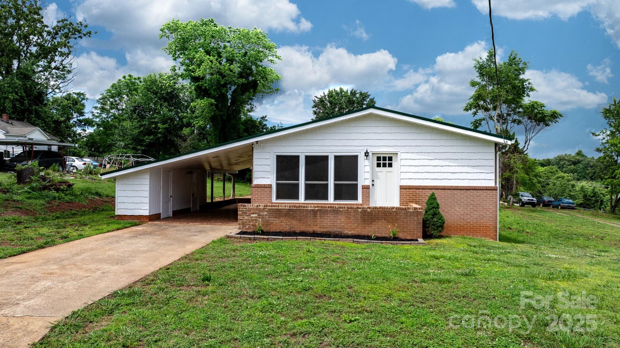 303 Ramsey Street Morganton NC 28655