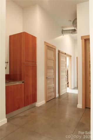 17 Fig Tree Lane Asheville NC 28803