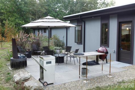 17 Fig Tree Lane Asheville NC 28803