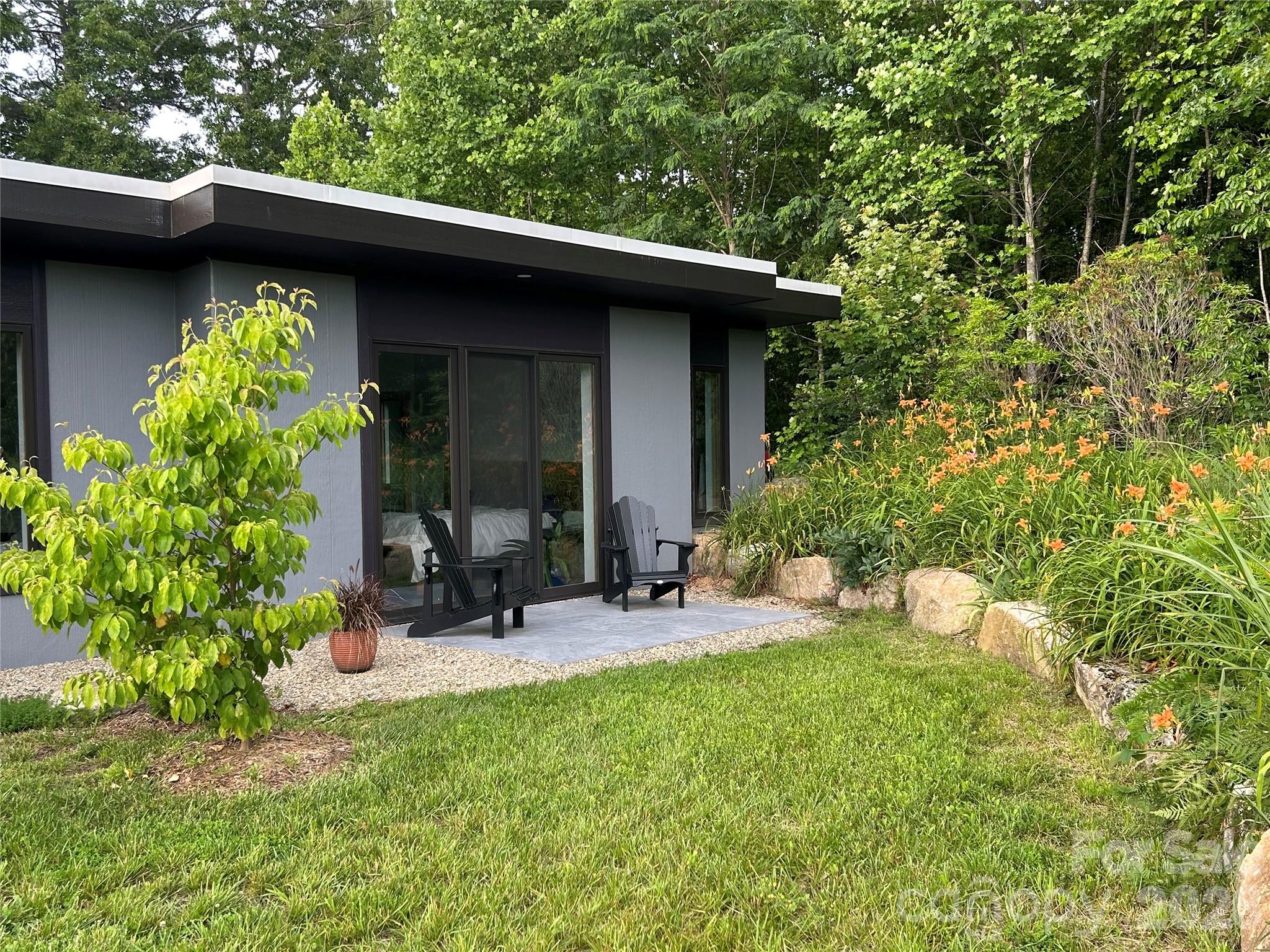 17 Fig Tree Lane Asheville NC 28803