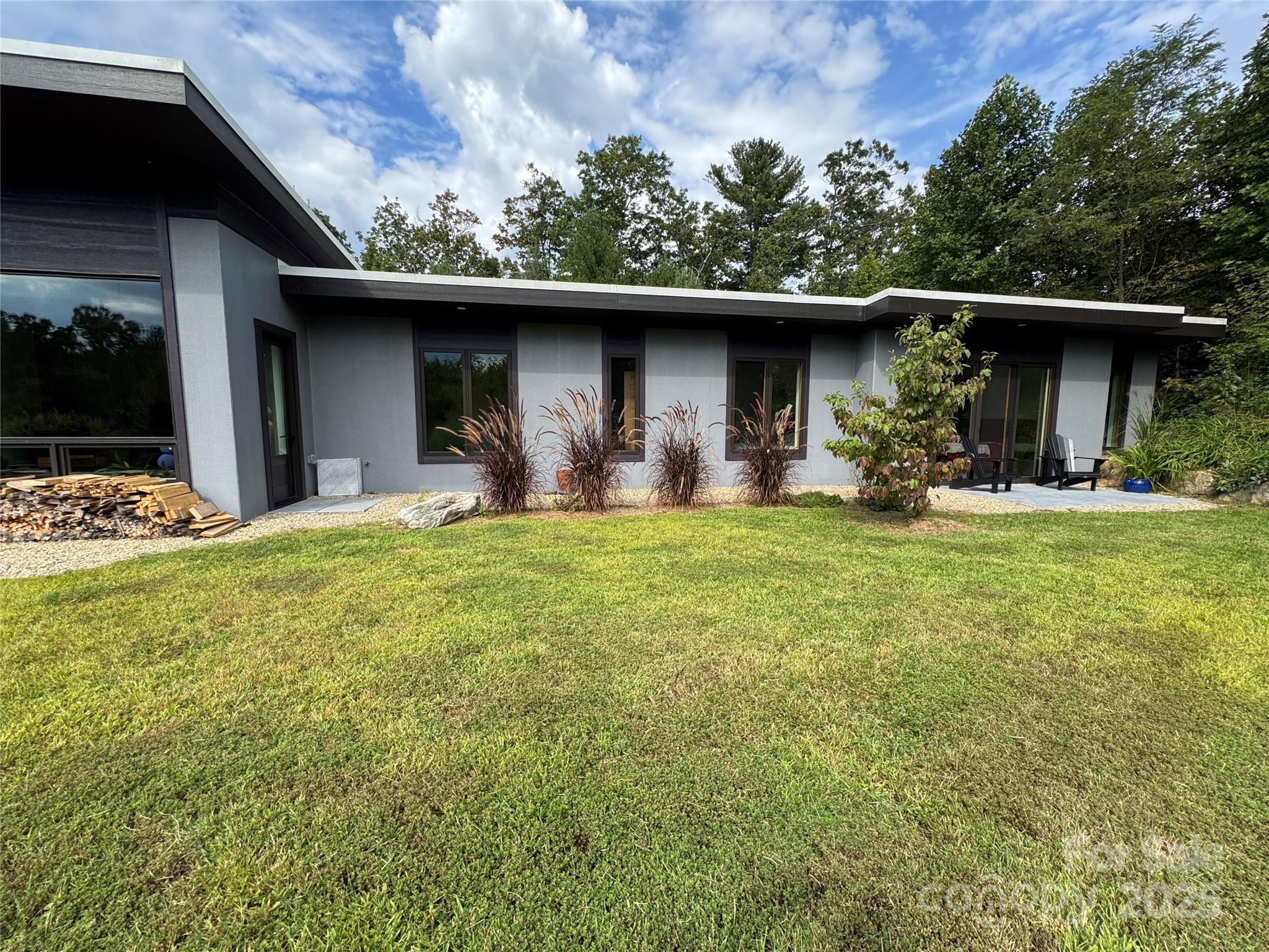 17 Fig Tree Lane Asheville NC 28803