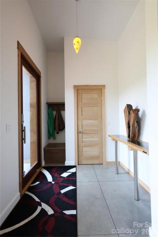 17 Fig Tree Lane Asheville NC 28803