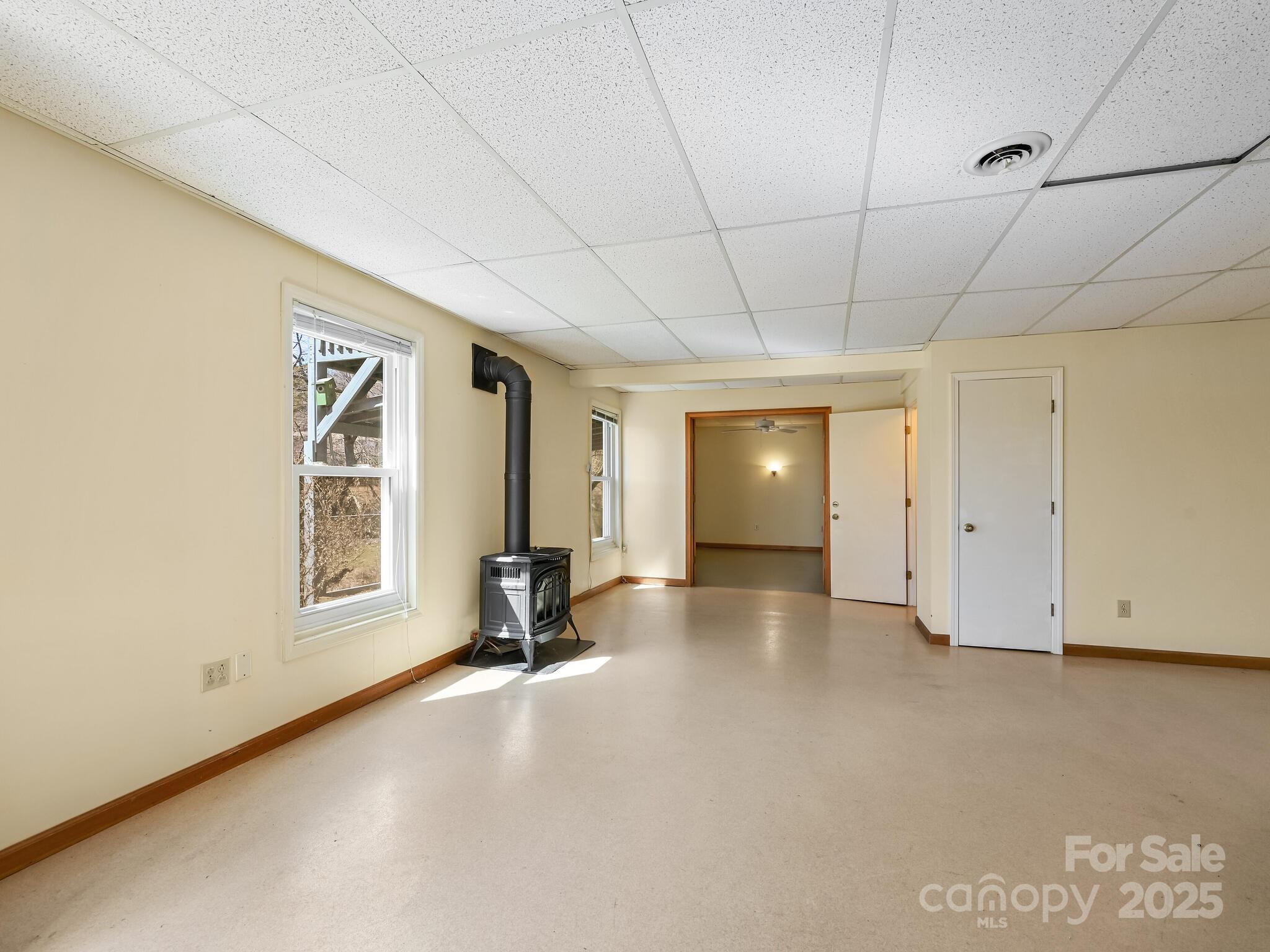 34 Larkspur Court Asheville NC 28805