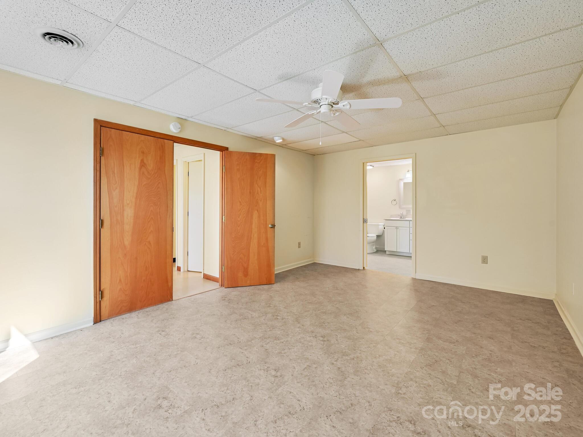 34 Larkspur Court Asheville NC 28805