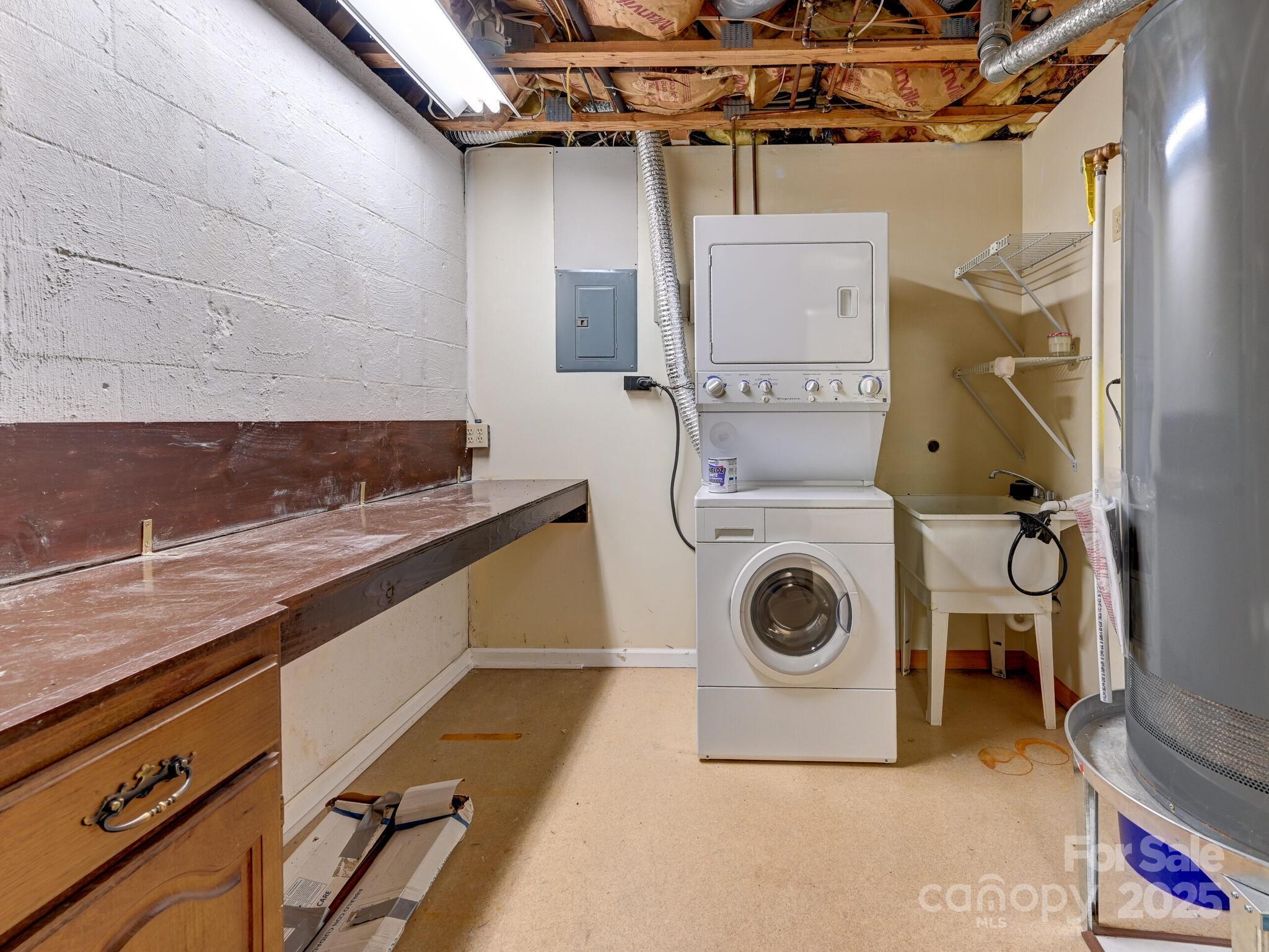 34 Larkspur Court Asheville NC 28805