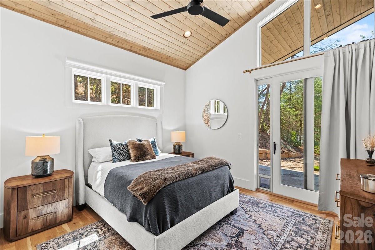 984 Eagle Lake Drive Brevard NC 28712