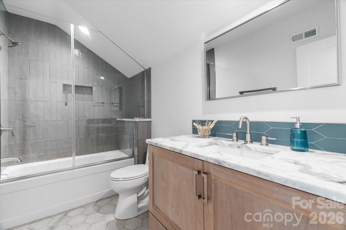 984 Eagle Lake Drive Brevard NC 28712