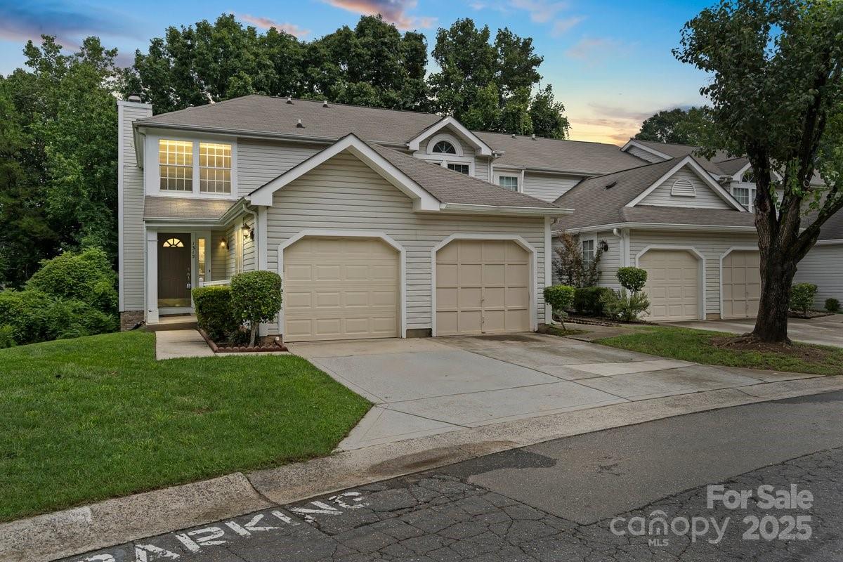 1315 Maple Shade Lane Charlotte NC 28270