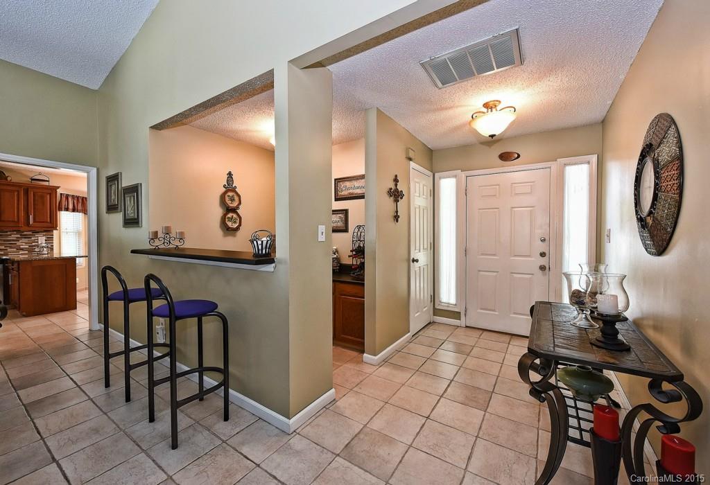 11233 Snapfinger Drive Charlotte NC 28277