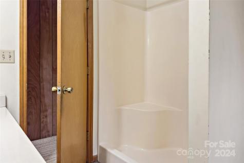 10 Bowers Road Black Mountain NC 28711