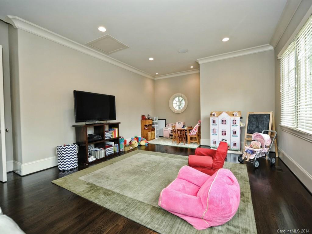 2426 Cornell Avenue Charlotte NC 28211