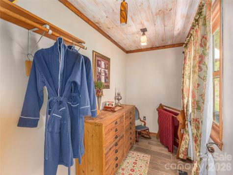 461 Ferguson Cove Loop Clyde NC 28721