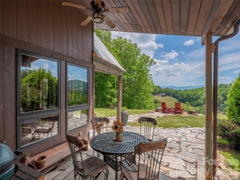 461 Ferguson Cove Loop Clyde NC 28721