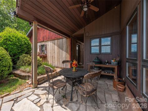 461 Ferguson Cove Loop Clyde NC 28721