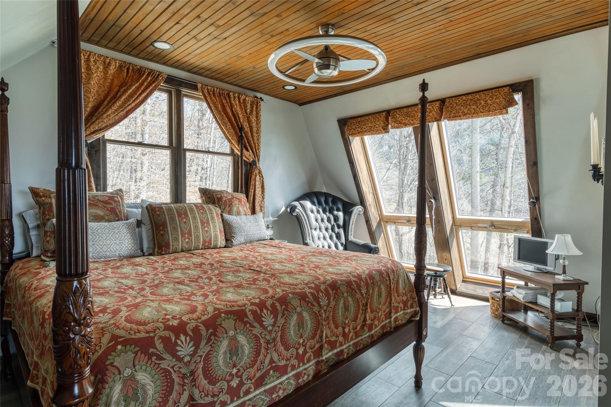 461 Ferguson Cove Loop Clyde NC 28721