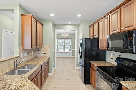 9548 Birkwood Court Charlotte NC 28278