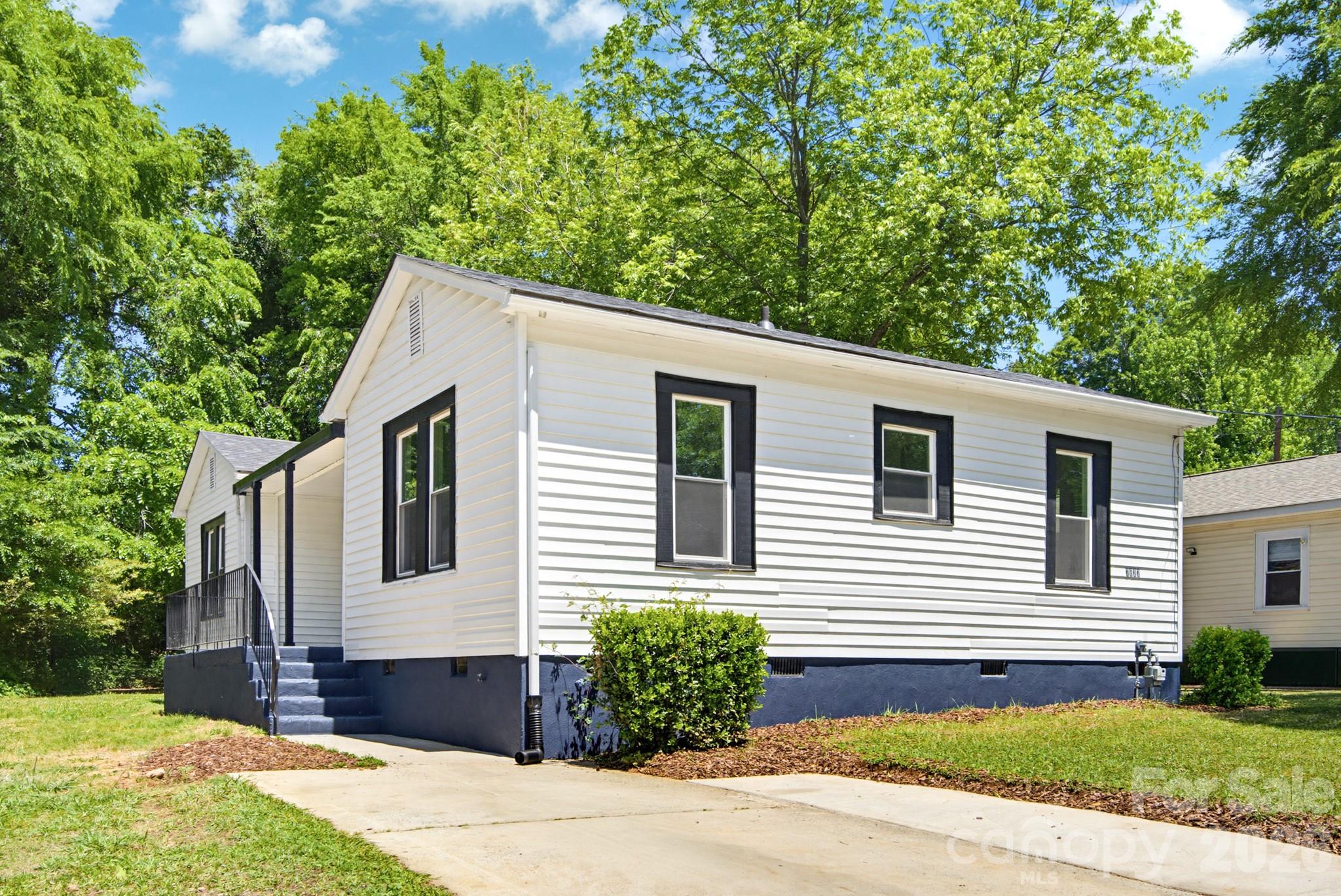 2622 Hemphill Street Charlotte NC 28208