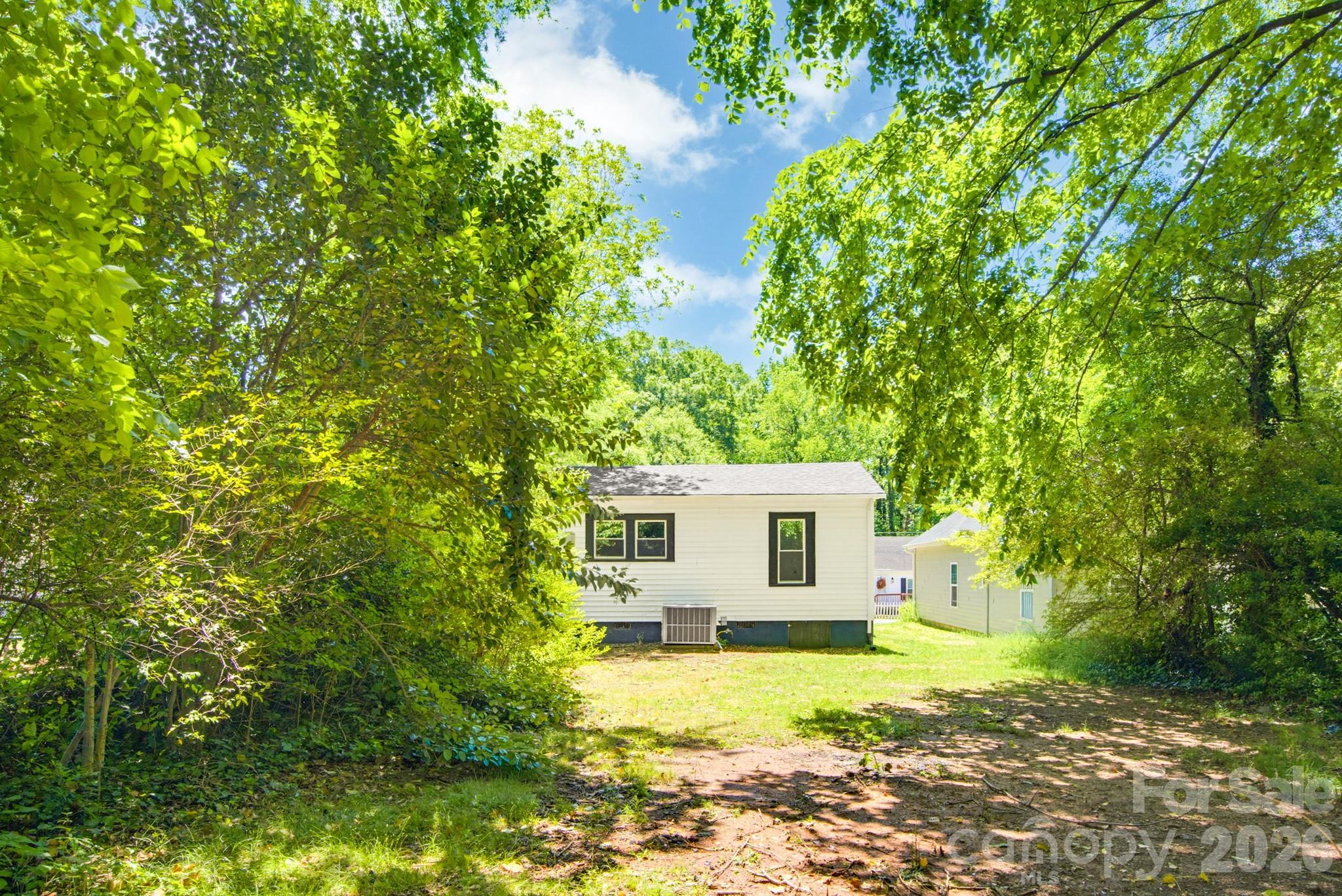 2622 Hemphill Street Charlotte NC 28208