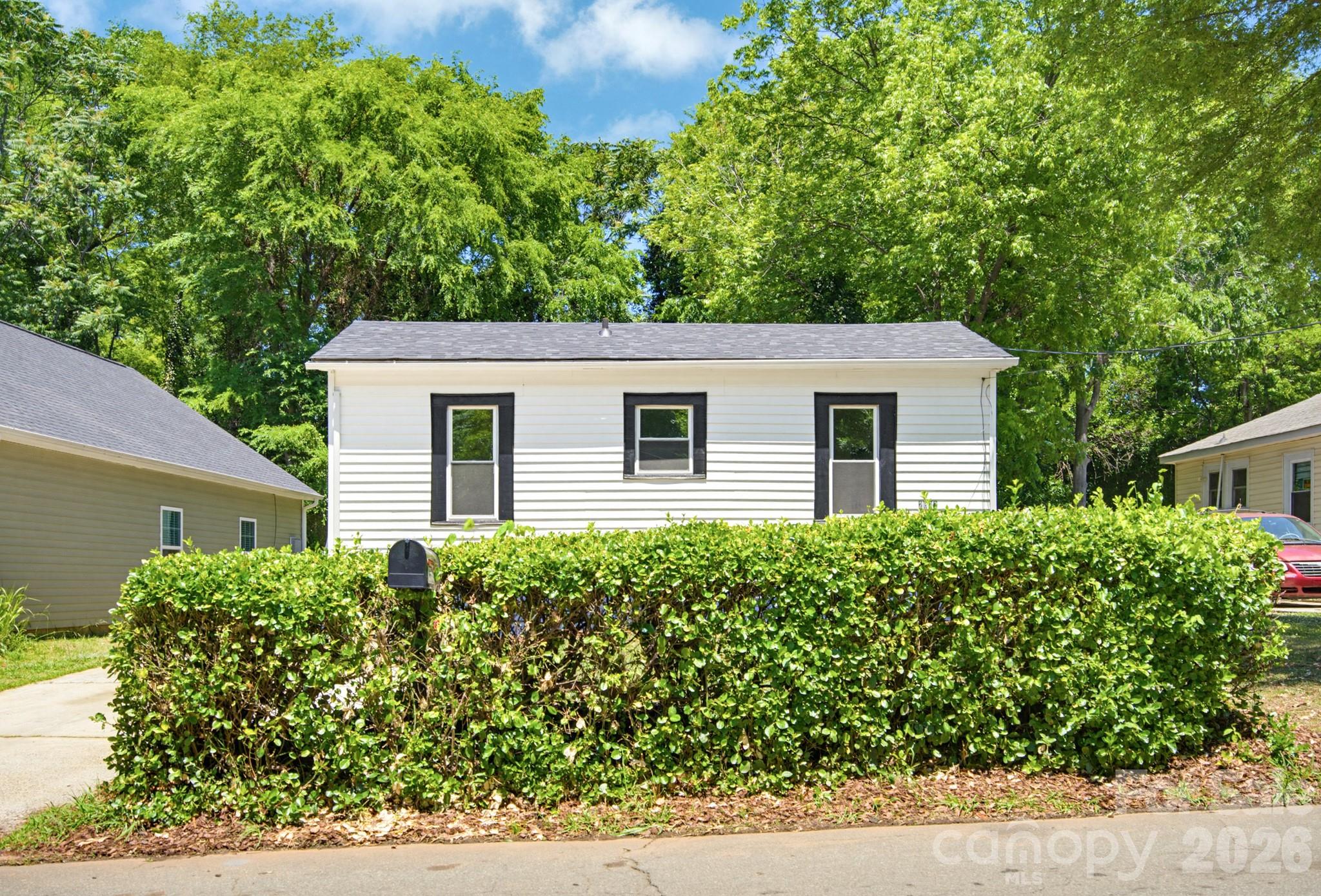 2622 Hemphill Street Charlotte NC 28208