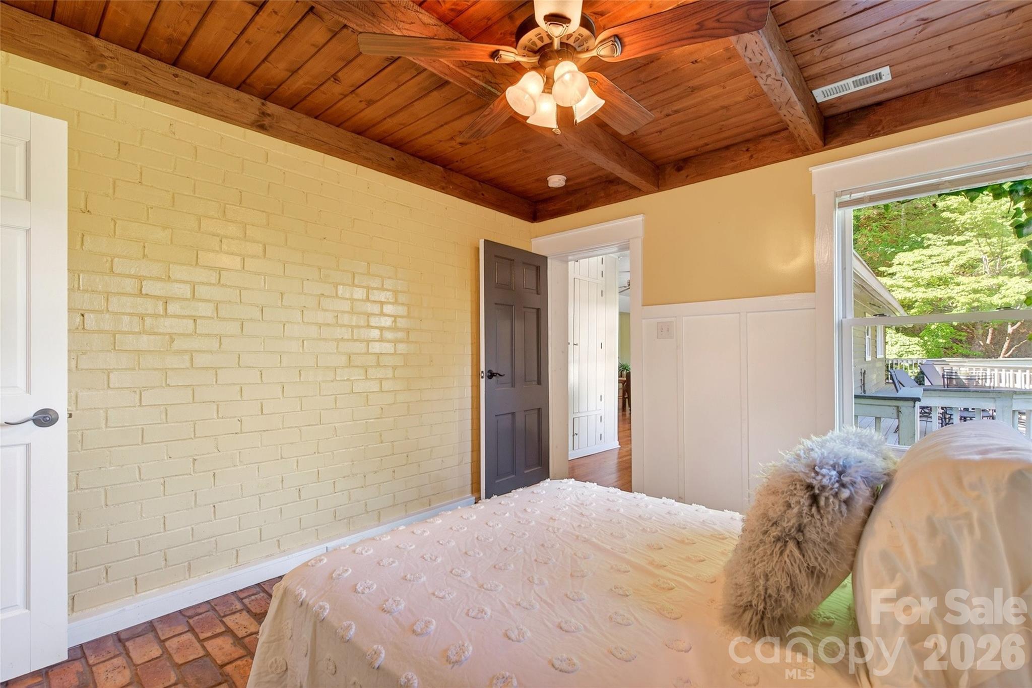 75 Old Lakey Gap Road Black Mountain NC 28711