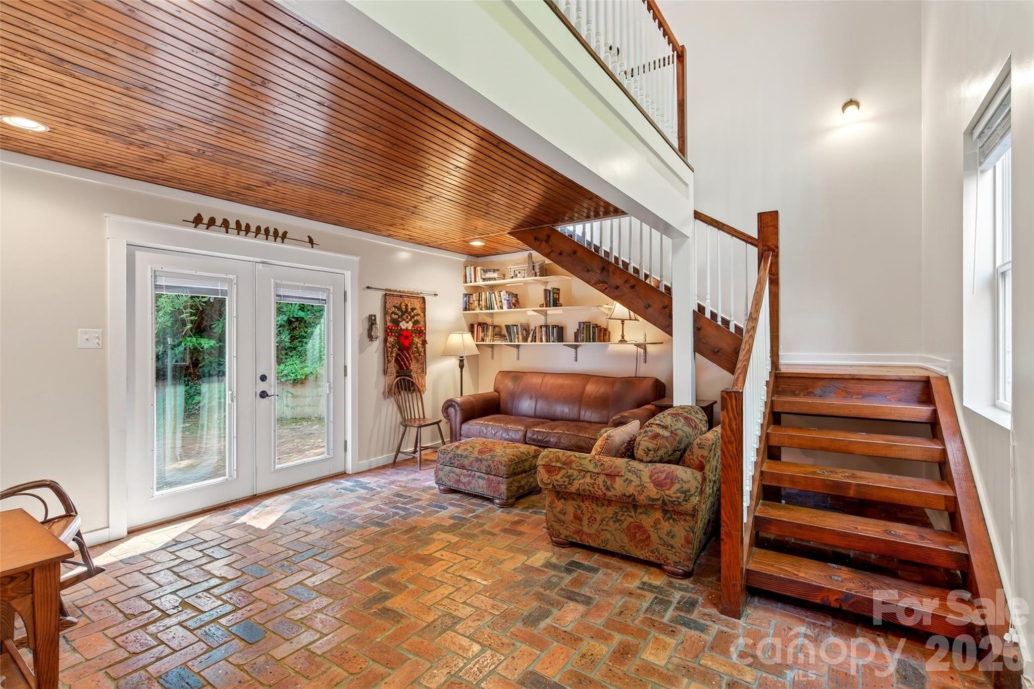 75 Old Lakey Gap Road Black Mountain NC 28711