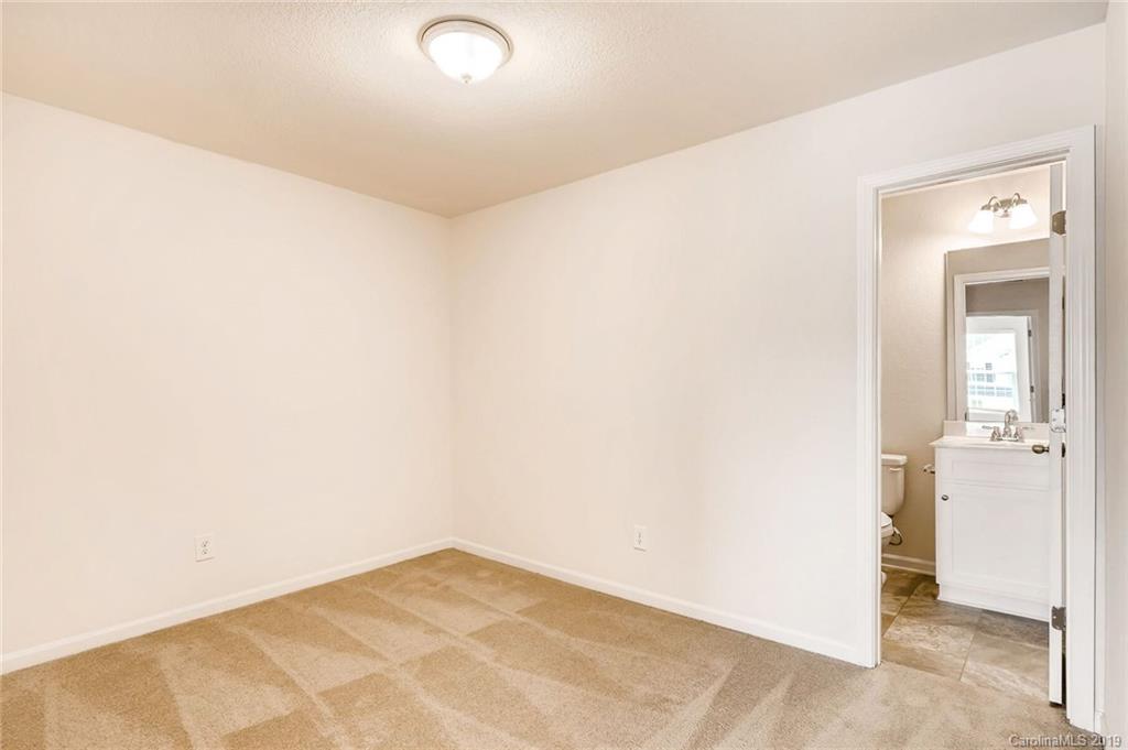 3319 Ellingford Road Charlotte NC 28214