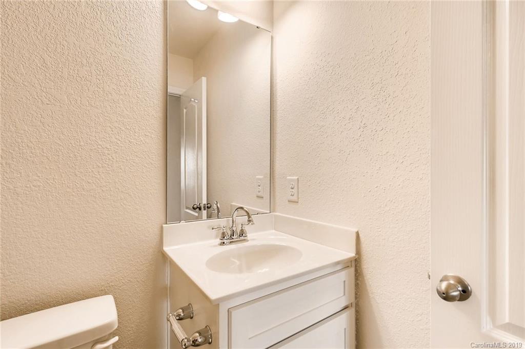 3319 Ellingford Road Charlotte NC 28214