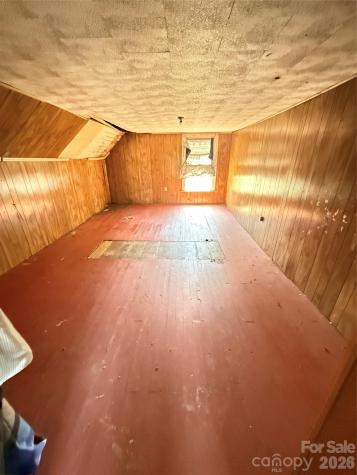 100 Hickory Street Rhodhiss NC 28667