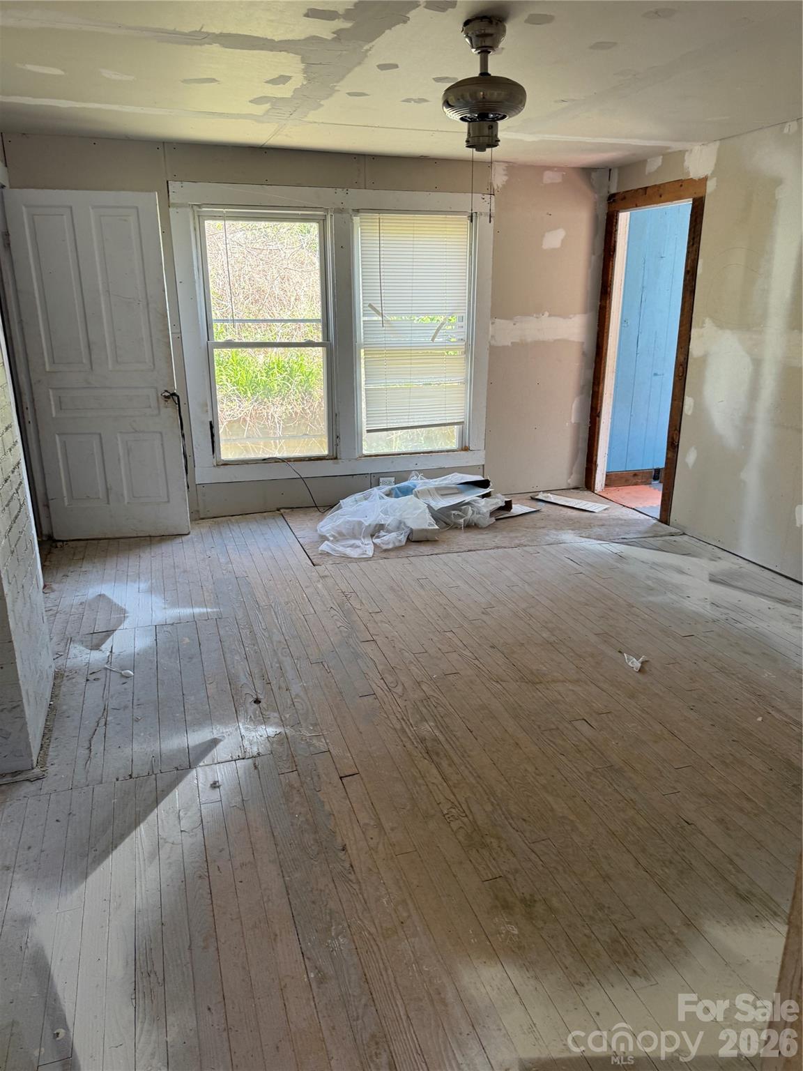 100 Hickory Street Rhodhiss NC 28667