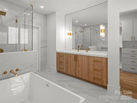 1501 Kentmere Lane Asheville NC 28803