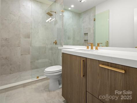 1501 Kentmere Lane Asheville NC 28803