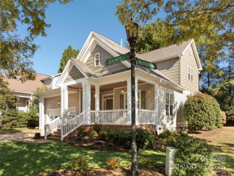 1501 Kentmere Lane Asheville NC 28803