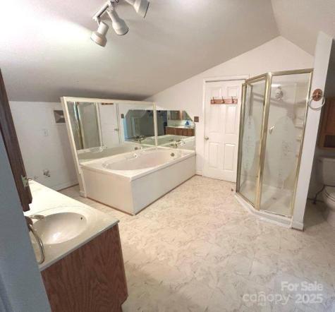 10 Riverview Circle Granite Falls NC 28630