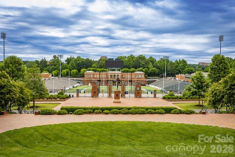 6619 Addax Way Charlotte NC 28213