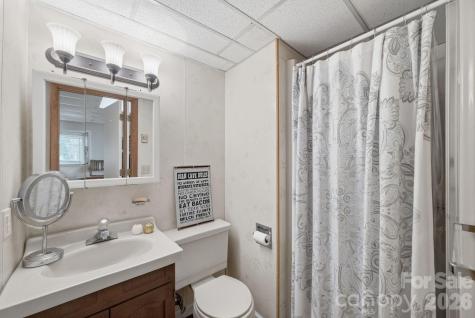 806 Dogwood Drive Boone NC 28607
