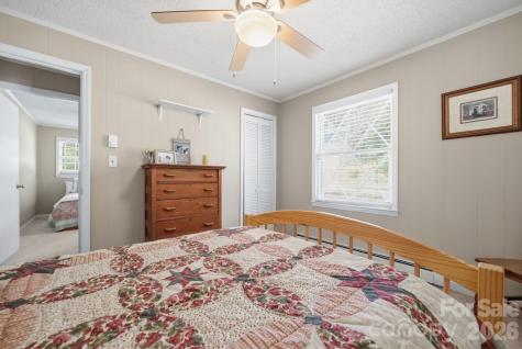806 Dogwood Drive Boone NC 28607