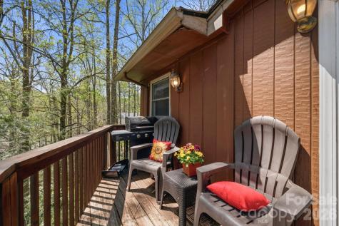 806 Dogwood Drive Boone NC 28607