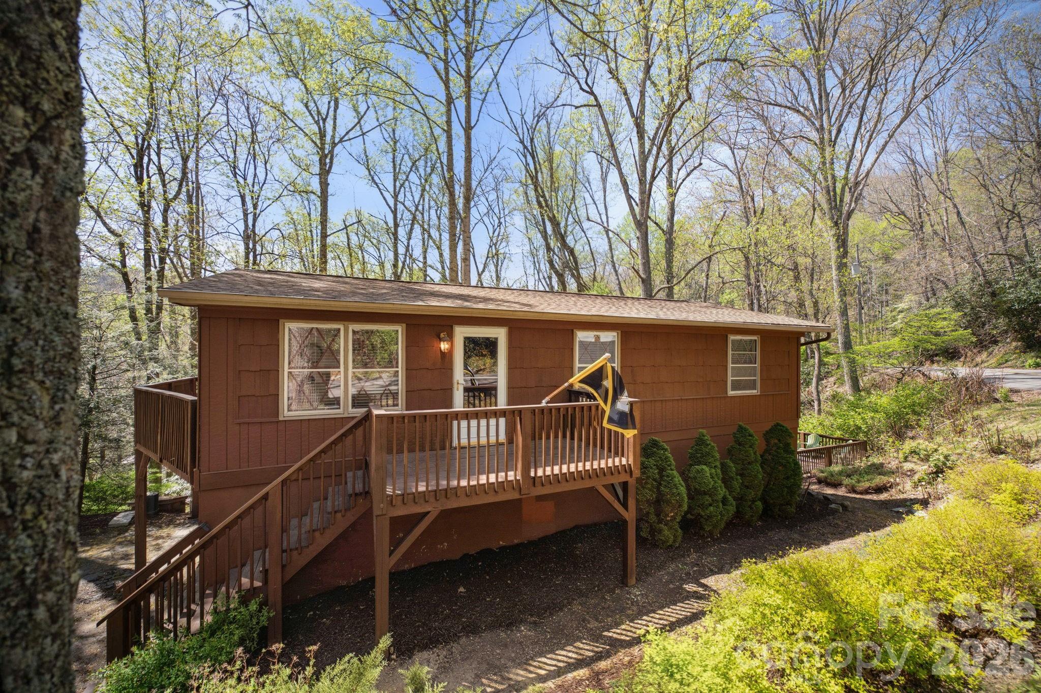 806 Dogwood Drive Boone NC 28607