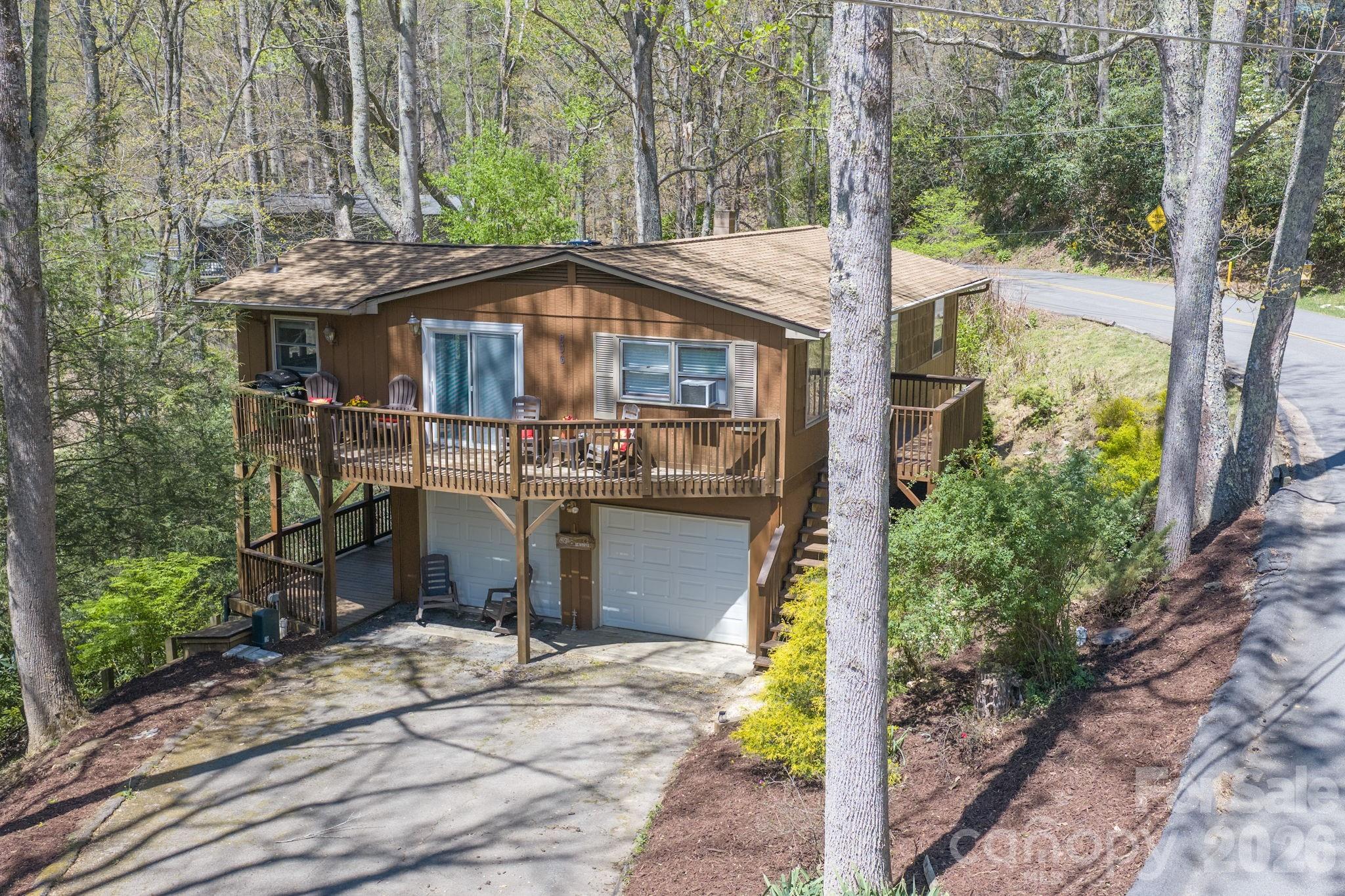 806 Dogwood Drive Boone NC 28607