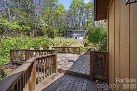 806 Dogwood Drive Boone NC 28607