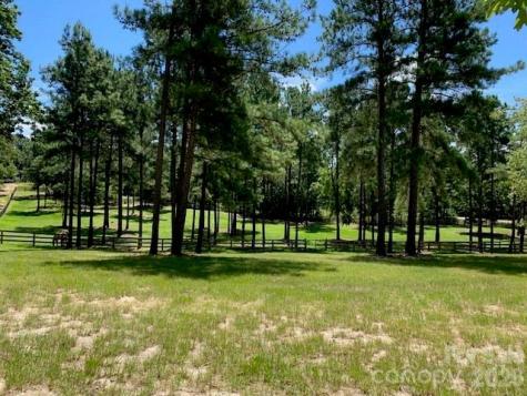 164 Saddle Ridge West End NC 27376