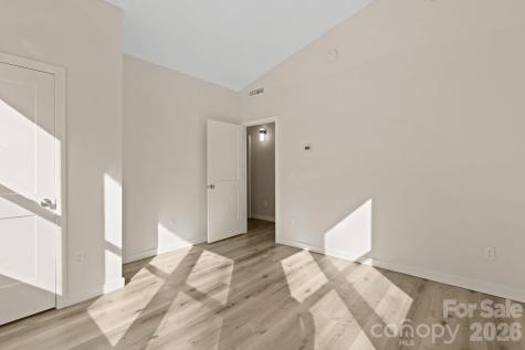 24 Lower Grassy Branch Road Asheville NC 28805