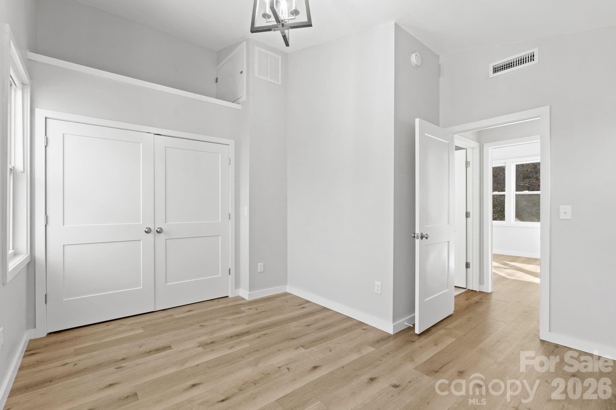 24 Lower Grassy Branch Road Asheville NC 28805