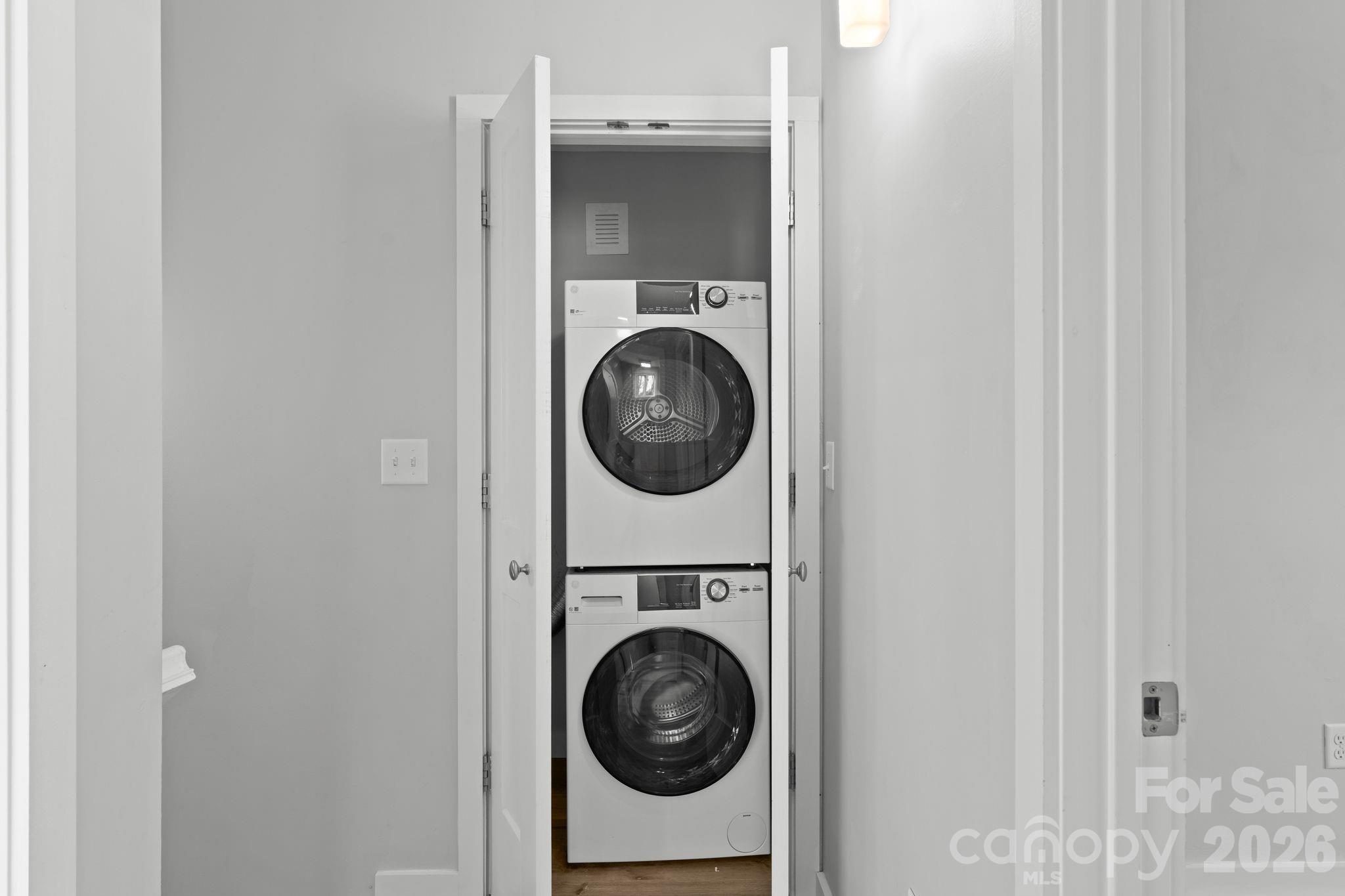 24 Lower Grassy Branch Road Asheville NC 28805