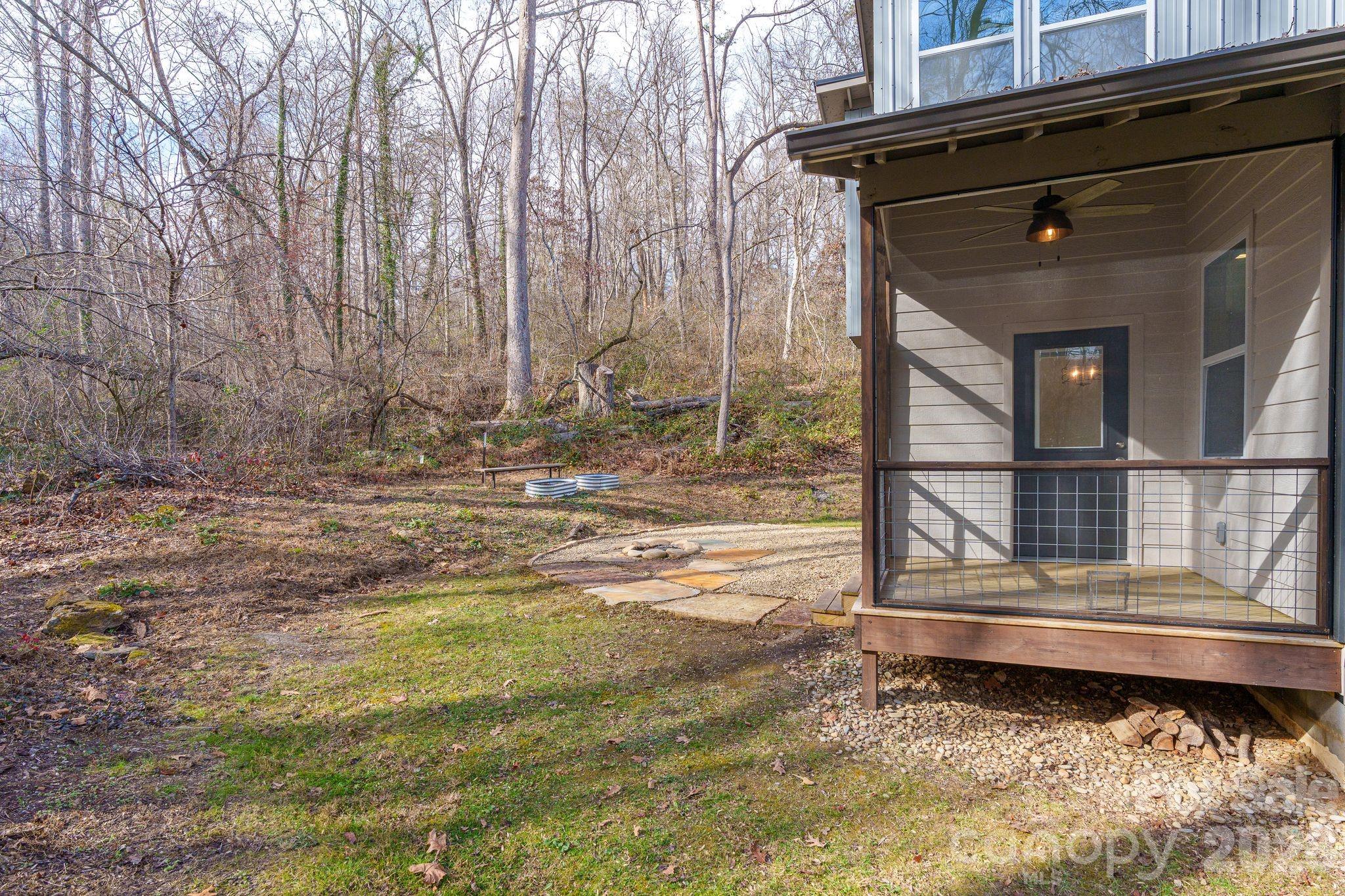 24 Lower Grassy Branch Road Asheville NC 28805