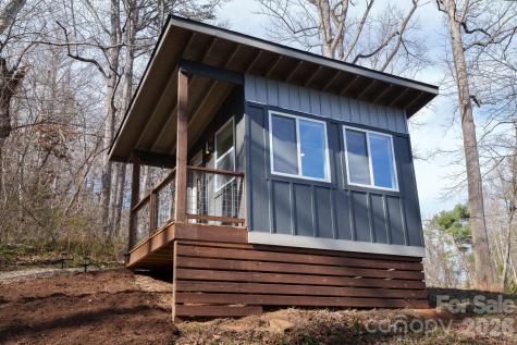 24 Lower Grassy Branch Road Asheville NC 28805