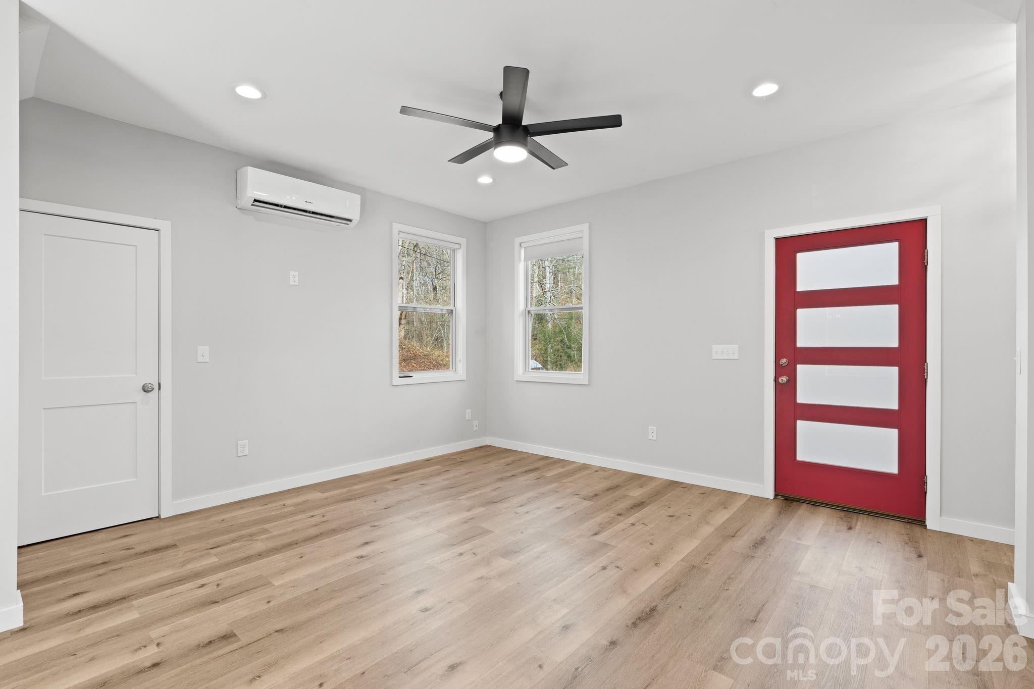 24 Lower Grassy Branch Road Asheville NC 28805