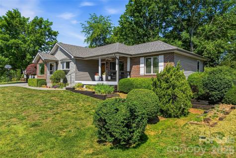 51 White Pine Circle Fletcher NC 28732